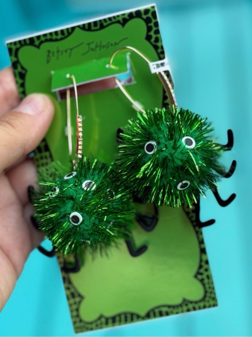 NWT Betsey Johnson Green Spider Pom Pom Earrings Tinsel Monster Googly Eyes